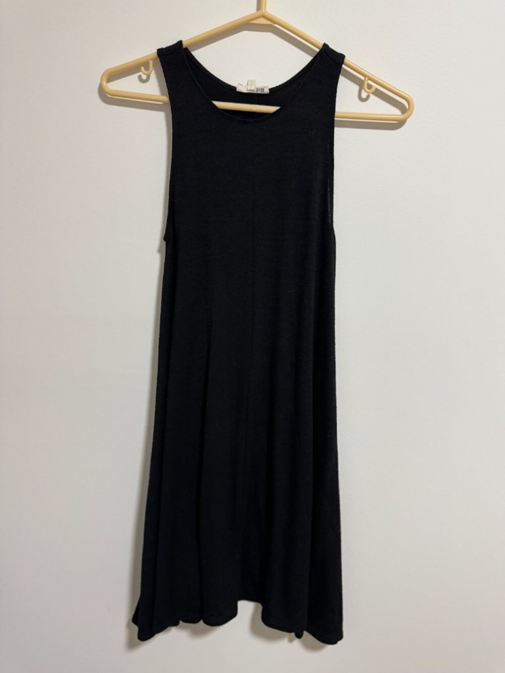 Aritzia Wilfred Free Black Sleeveless Flowy Mini Dress